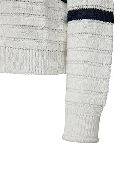 Free|Quent Vest Sail