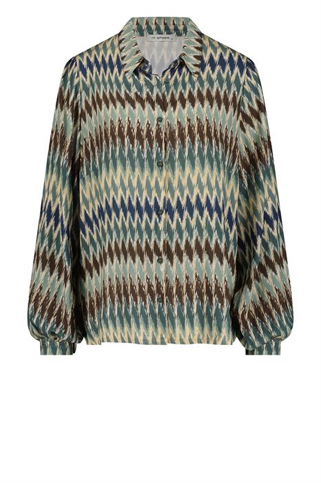 In shape Blouse Ins2303013