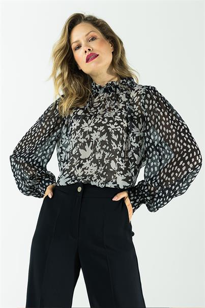 Label Dot Blouse Amelia