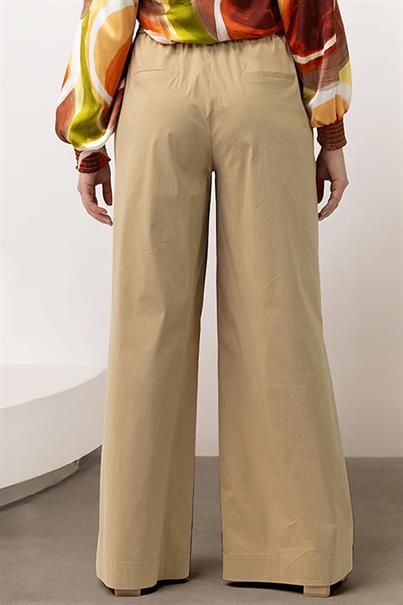 Label Dot Broek Ram