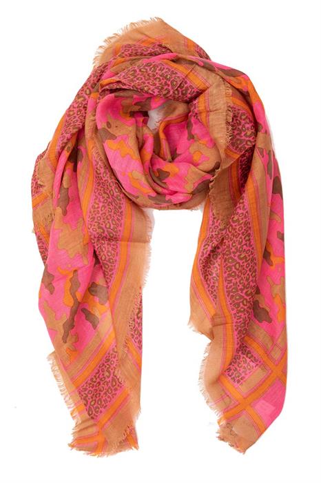 Moment by moment Shawl 21.115