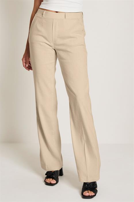 Para Mi Broek Hannah