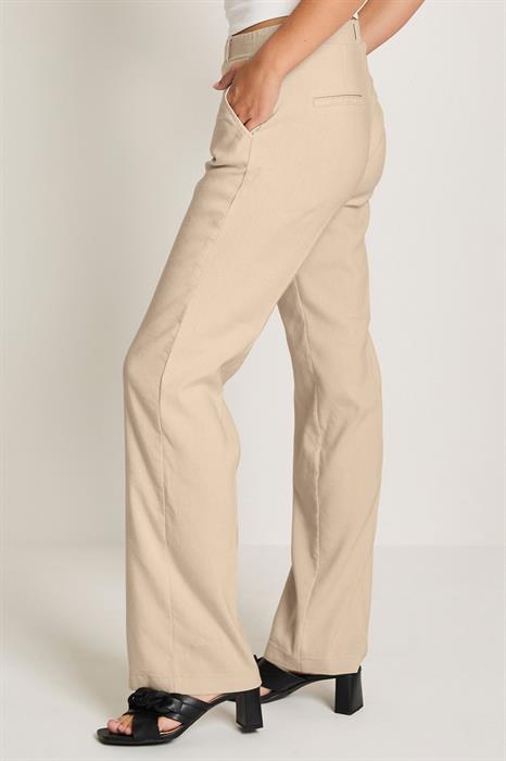Para Mi Broek Hannah