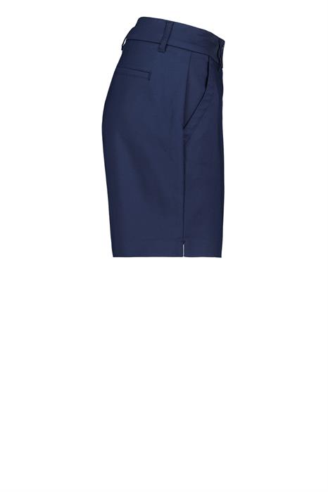 Red Button Short Ava 4491