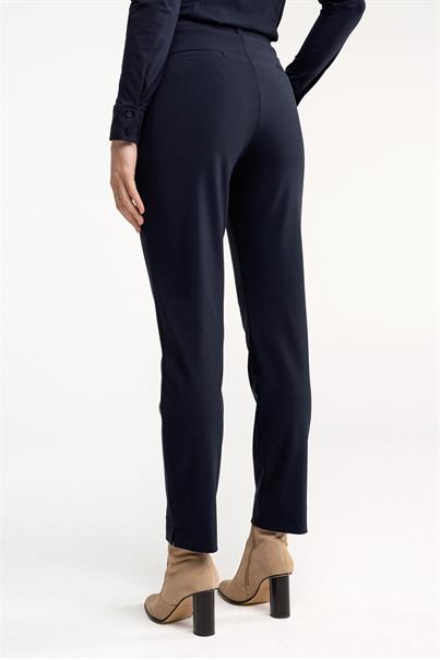 Studio Anneloes Broek Anne