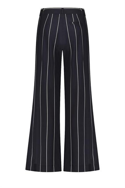 Studio Anneloes Broek Colette