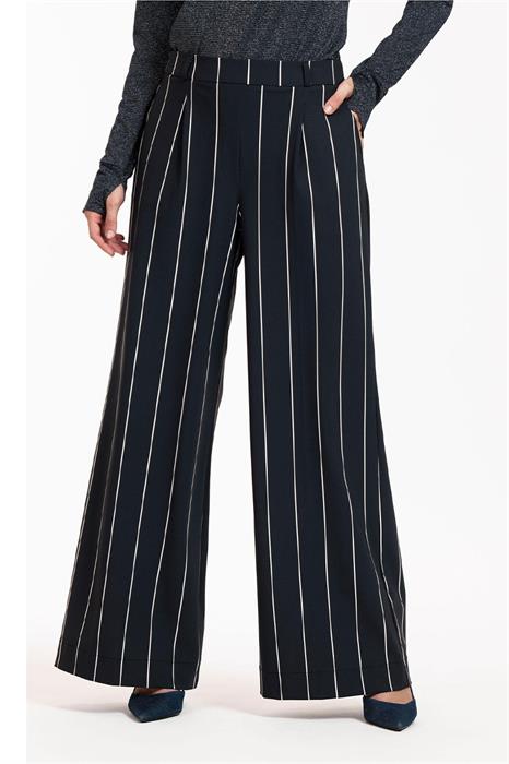 Studio Anneloes Broek Colette