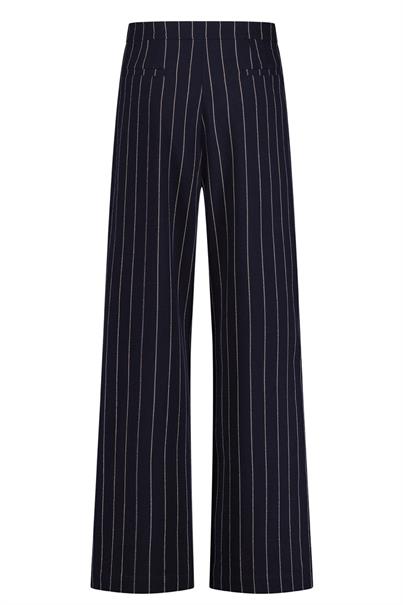 Studio Anneloes Broek Holly