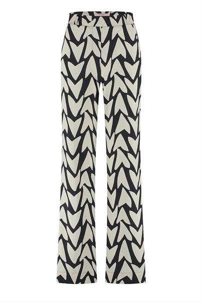 Studio Anneloes Broek Marilon love