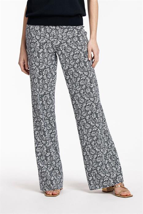 Studio Anneloes Broek Marli