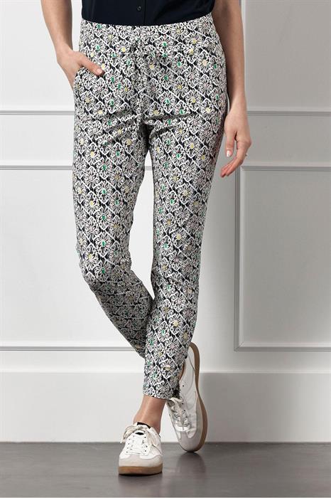 Studio Anneloes Broek Startup Flower