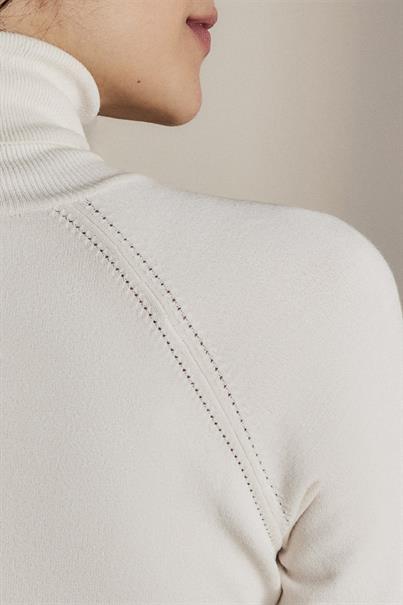 Summum woman Trui Paris